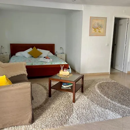 Guest house Casa Margaridas 4*